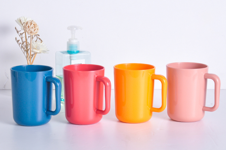 Todo lo que necesitas saber sobre tazas de enjuague bucal 